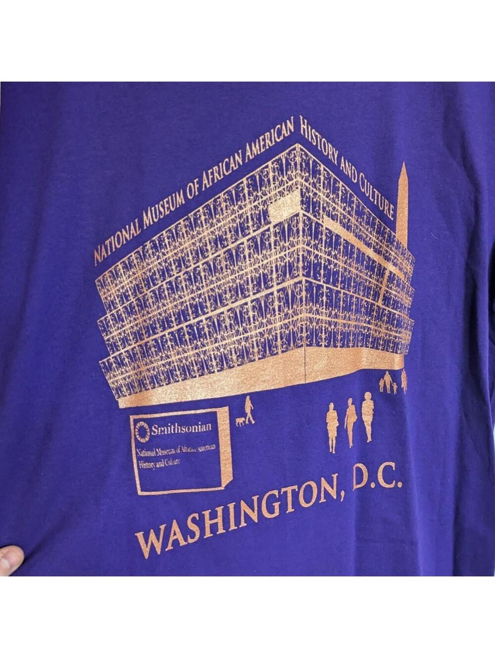 Smithsonian National Museum Graphic Tee